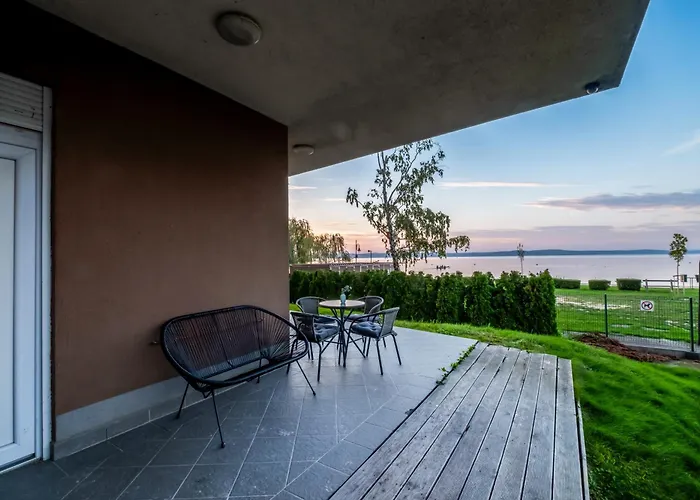 Myflat Club 218 Garden Wellness Appartement Siófok